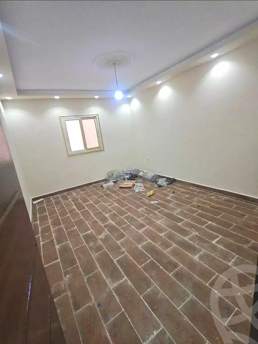 https://aqarmap.com.eg/ar/listing/6893231-for-sale-alexandria-al-agamy-lbytsh-el-zahraa-st