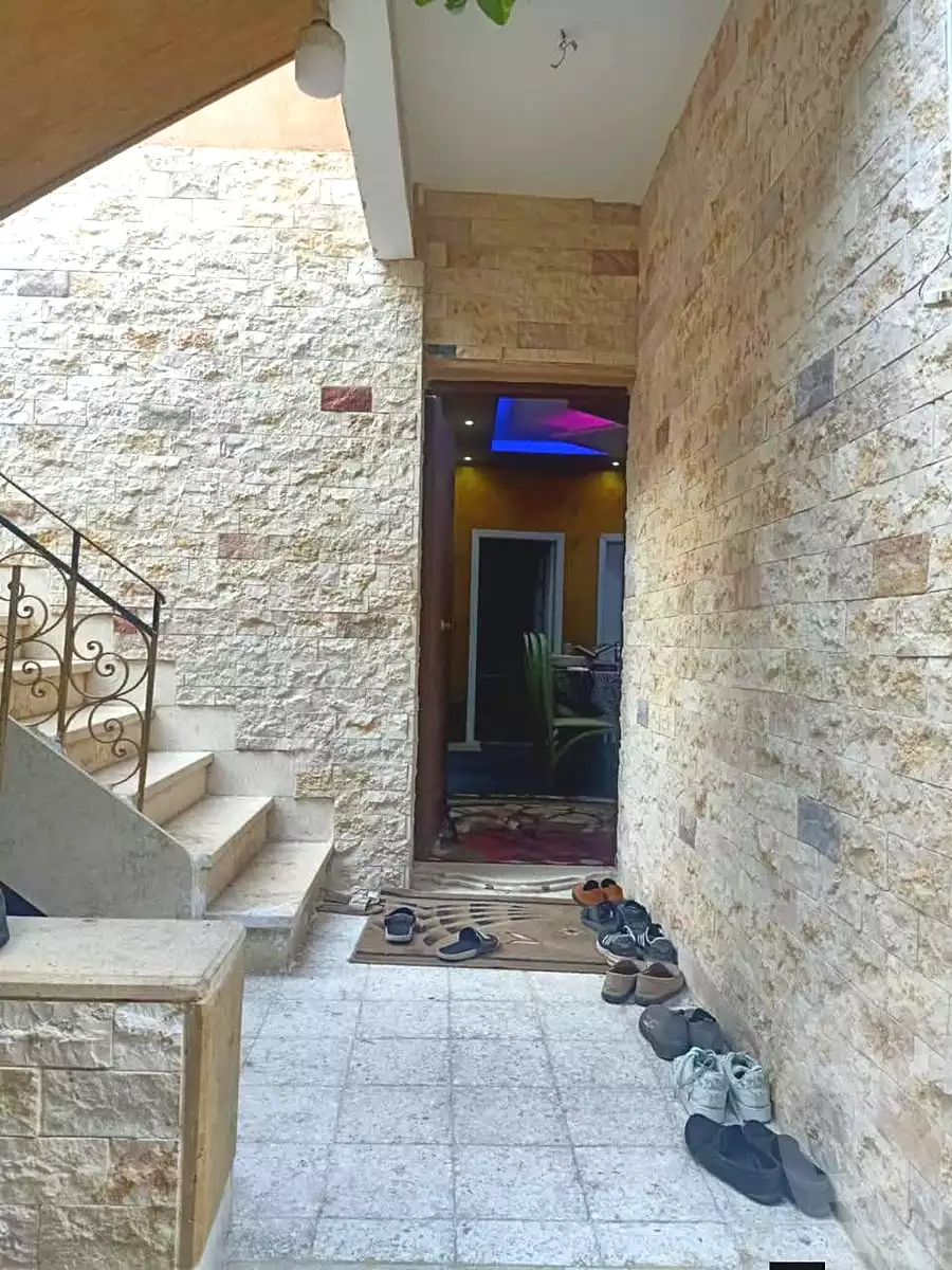 https://aqarmap.com.eg/ar/listing/6893819-for-sale-alexandria-al-agamy-lbytsh-al-aeda-al-kadema-st
