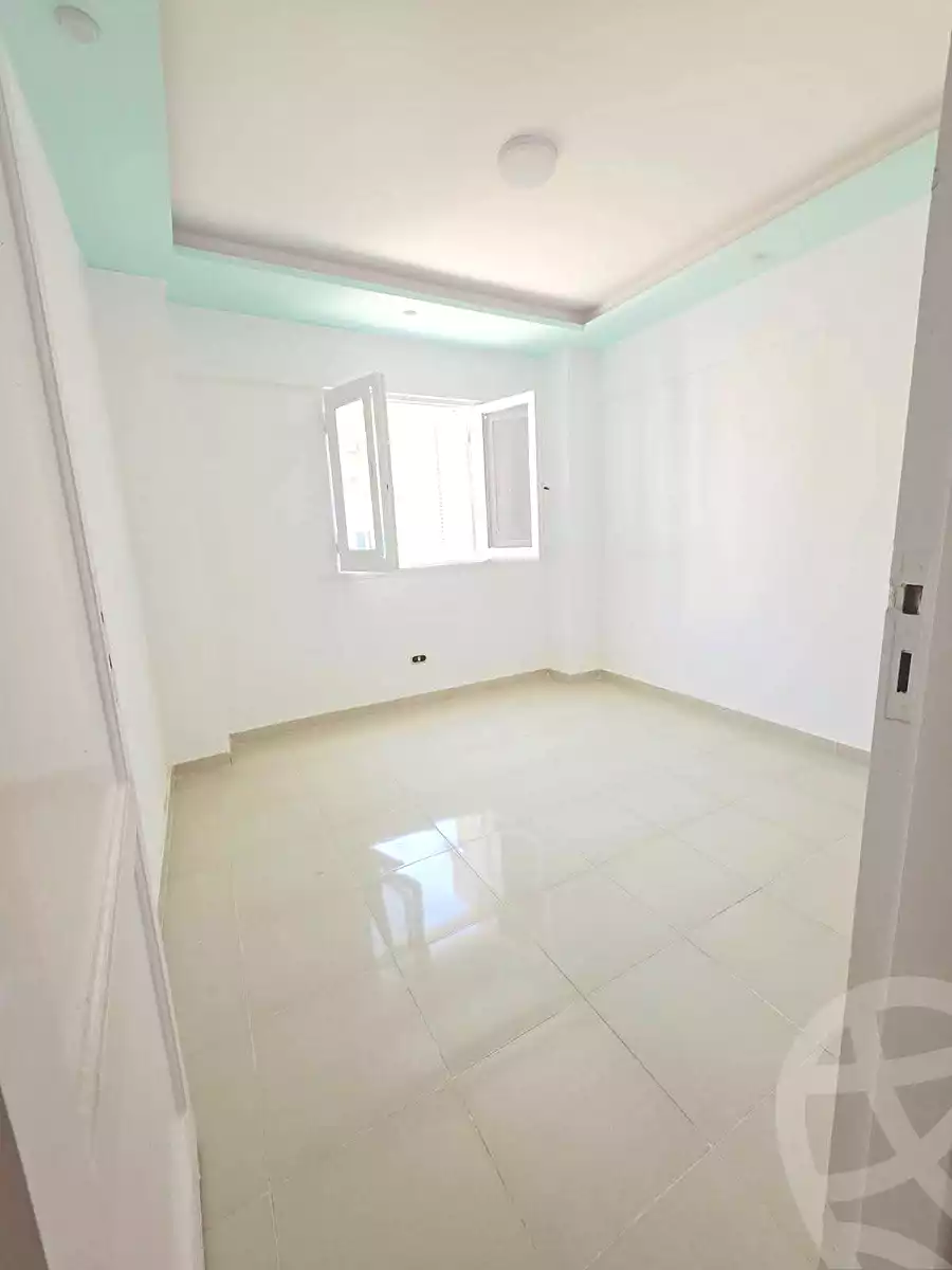 https://aqarmap.com.eg/en/listing/6894055-for-sale-alexandria-al-agamy-shataa-el-nakheel-street-14-1