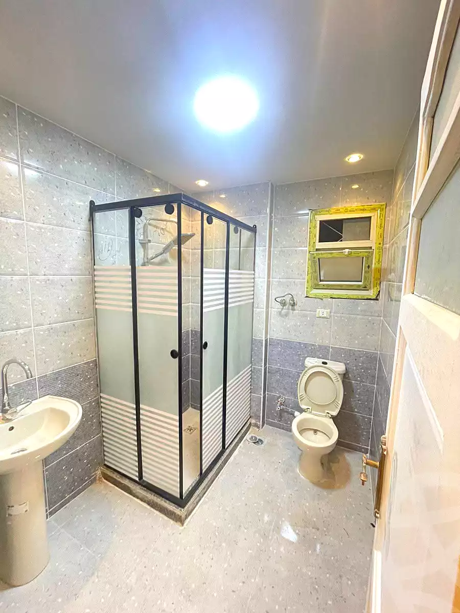 https://aqarmap.com.eg/ar/listing/6894104-for-sale-alexandria-sydy-bshr-sydy-bshr-bhry-gamal-abd-el-nasir-st