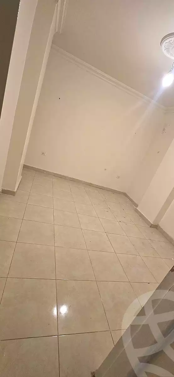 https://aqarmap.com.eg/ar/listing/6894112-for-rent-cairo-helwan-mostafa-fahmy-st