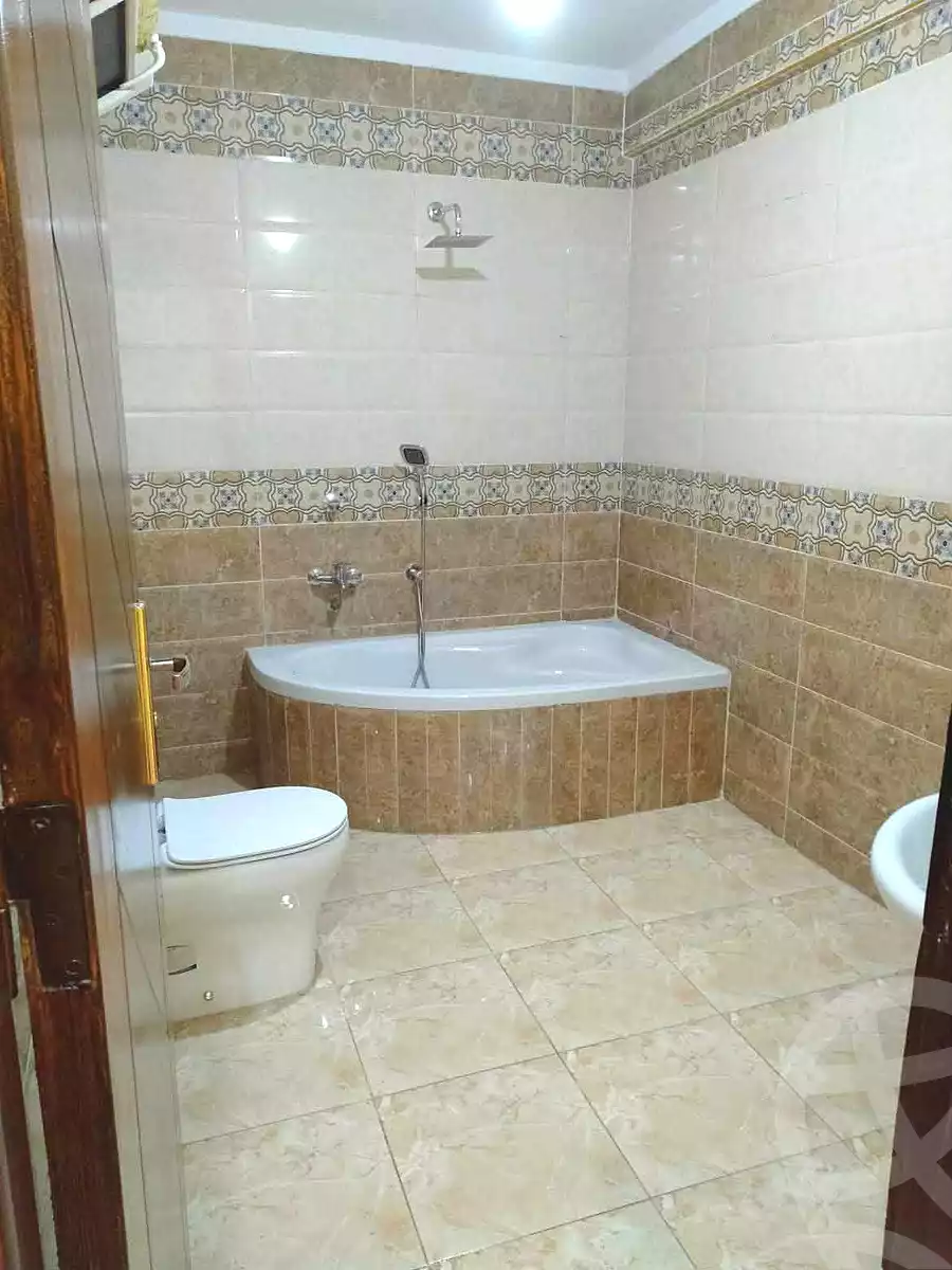 https://aqarmap.com.eg/ar/listing/6894316-for-rent-cairo-helwan-mostafa-fahmy-st