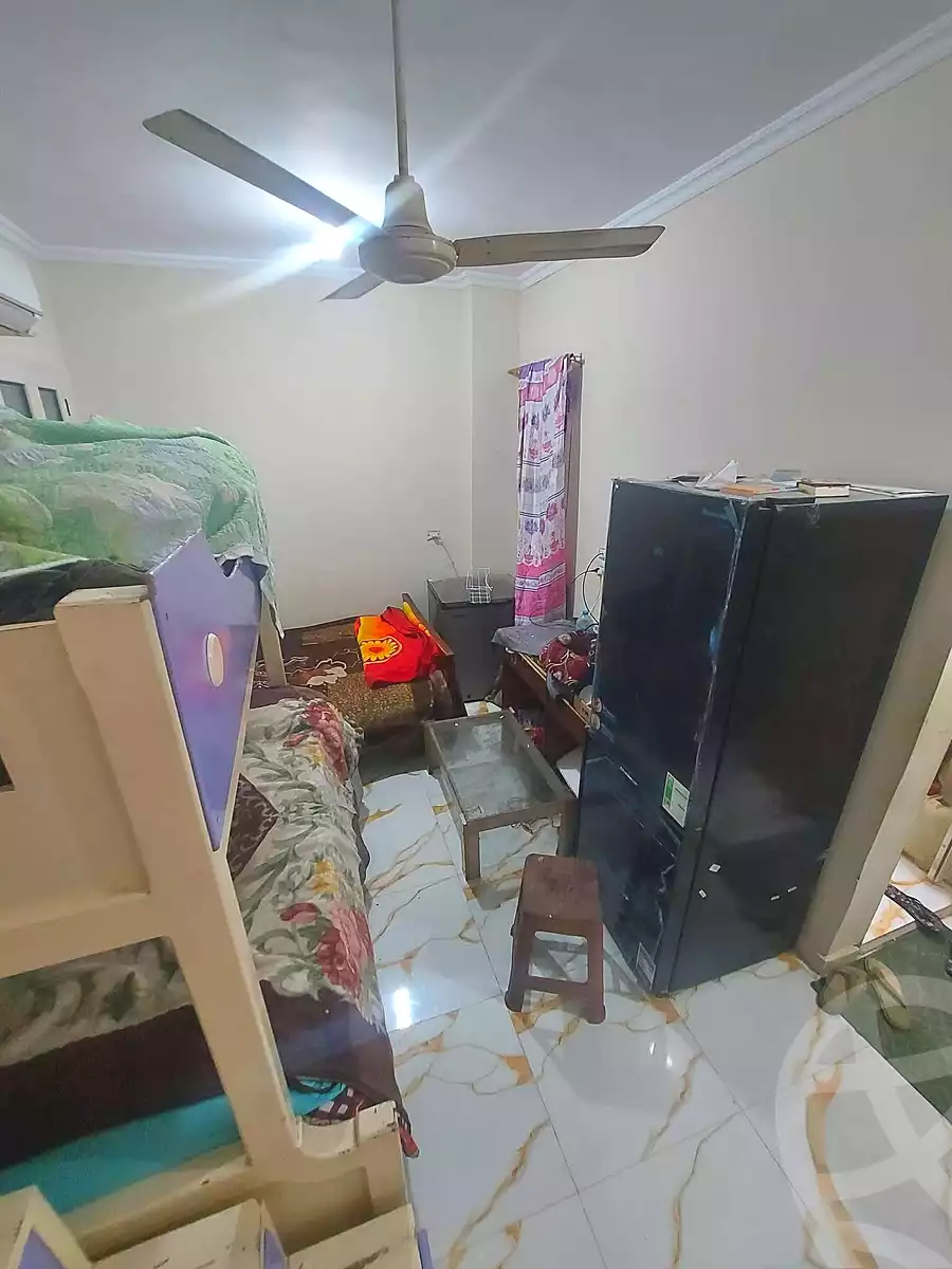 https://aqarmap.com.eg/ar/listing/6894463-for-sale-cairo-helwan-el-shareaa-el-sharby-st