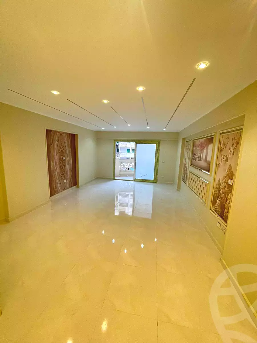 https://aqarmap.com.eg/ar/listing/6894723-for-sale-alexandria-sydy-bshr-sydy-bshr-bhry-gamal-abd-el-nasir-st