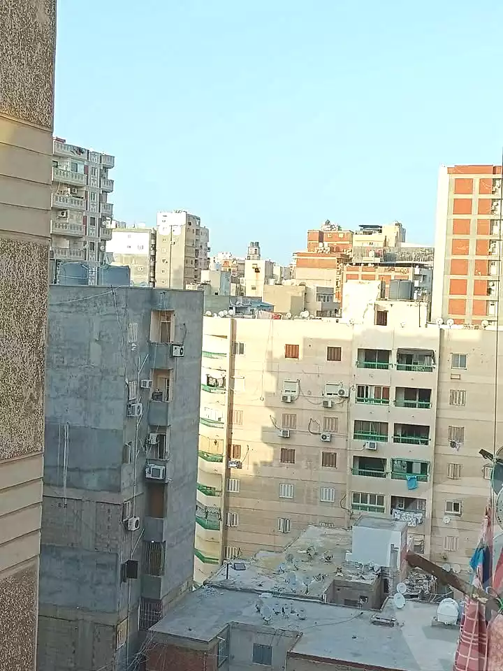 https://aqarmap.com.eg/ar/listing/6894778-for-sale-alexandria-sydy-bshr