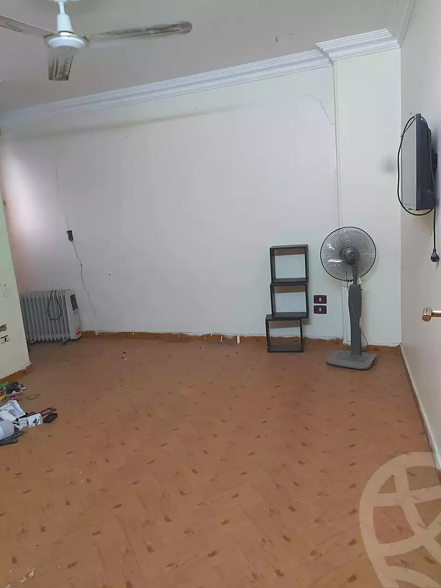 https://aqarmap.com.eg/ar/listing/6895016-for-sale-cairo-el-haram-el-maryotya-el-ikhlas-st