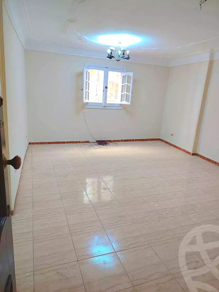 https://aqarmap.com.eg/en/listing/6895034-for-sale-alexandria-al-agamy-el-hanouvel-kasr-al-quiri-st-1