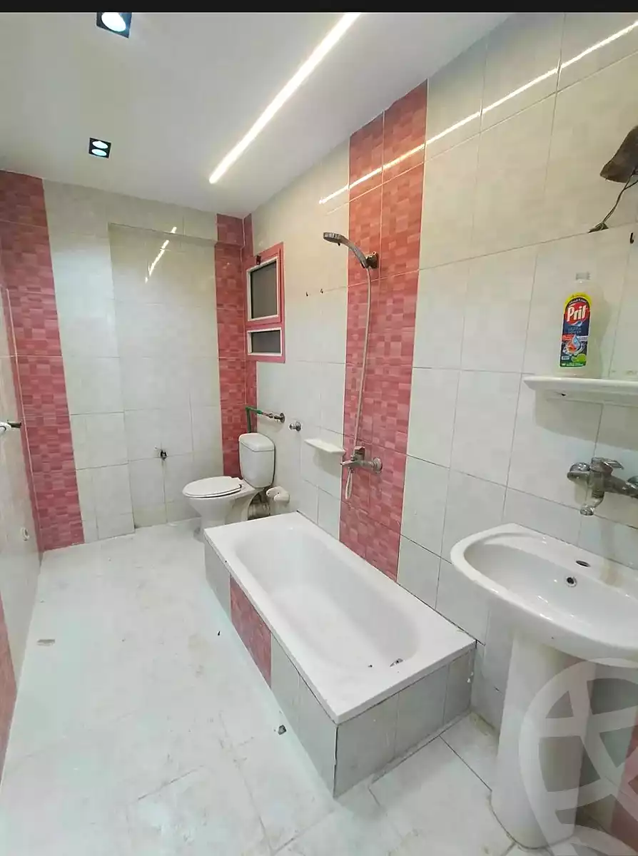 https://aqarmap.com.eg/en/listing/6895078-for-sale-alexandria-lsywf-el-falki