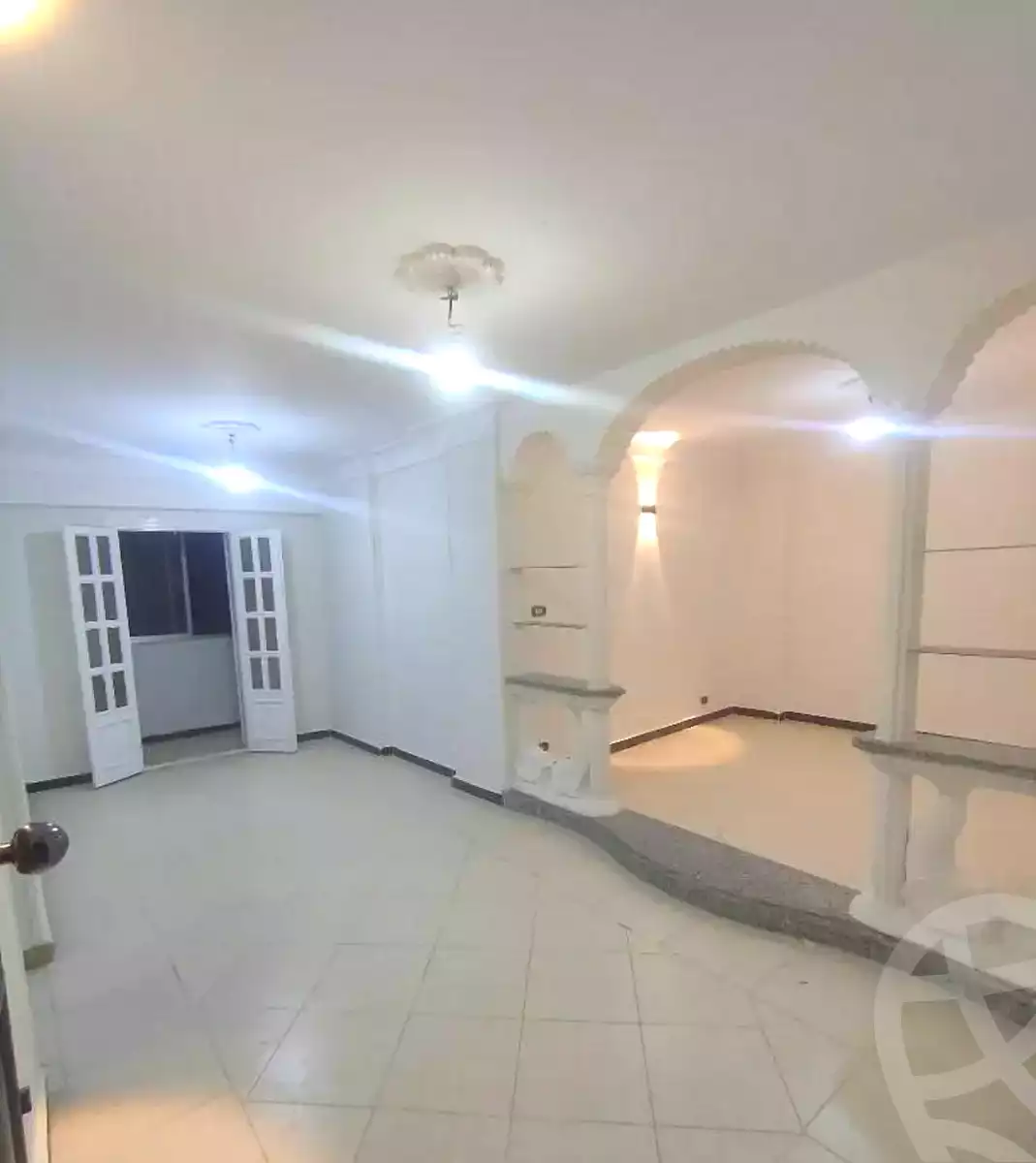 https://aqarmap.com.eg/ar/listing/6895097-for-sale-alexandria-lsywf-el-falki