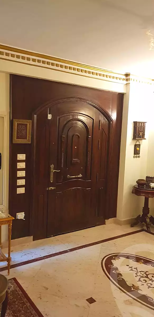 https://aqarmap.com.eg/ar/listing/6895449-for-sale-cairo-6th-of-october-garb-someed-neighborhood-1st