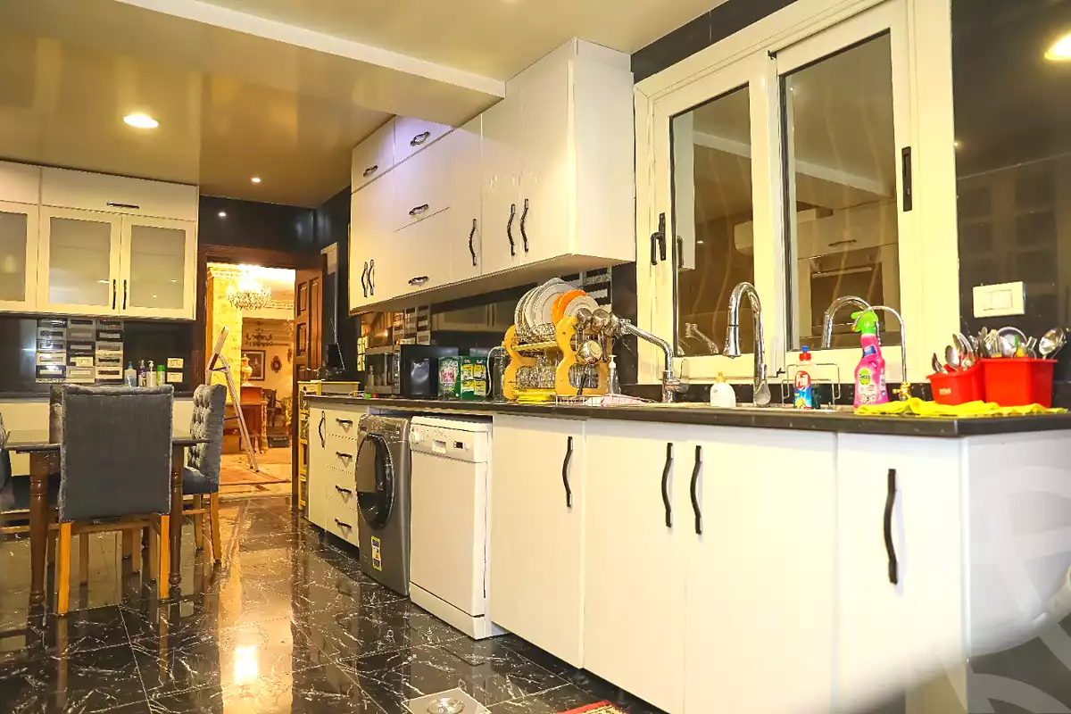 https://aqarmap.com.eg/ar/listing/6895449-for-sale-cairo-6th-of-october-garb-someed-neighborhood-1st