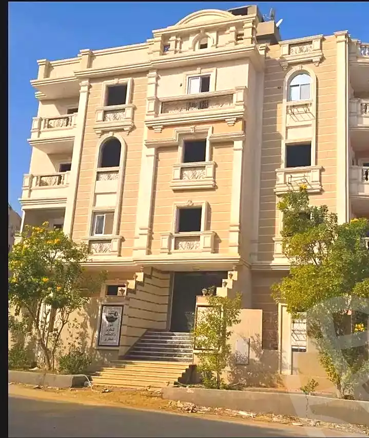 https://aqarmap.com.eg/ar/listing/6895432-for-rent-cairo-6th-of-october-el-tawsaat-el-shamalya-hy-2000-qt