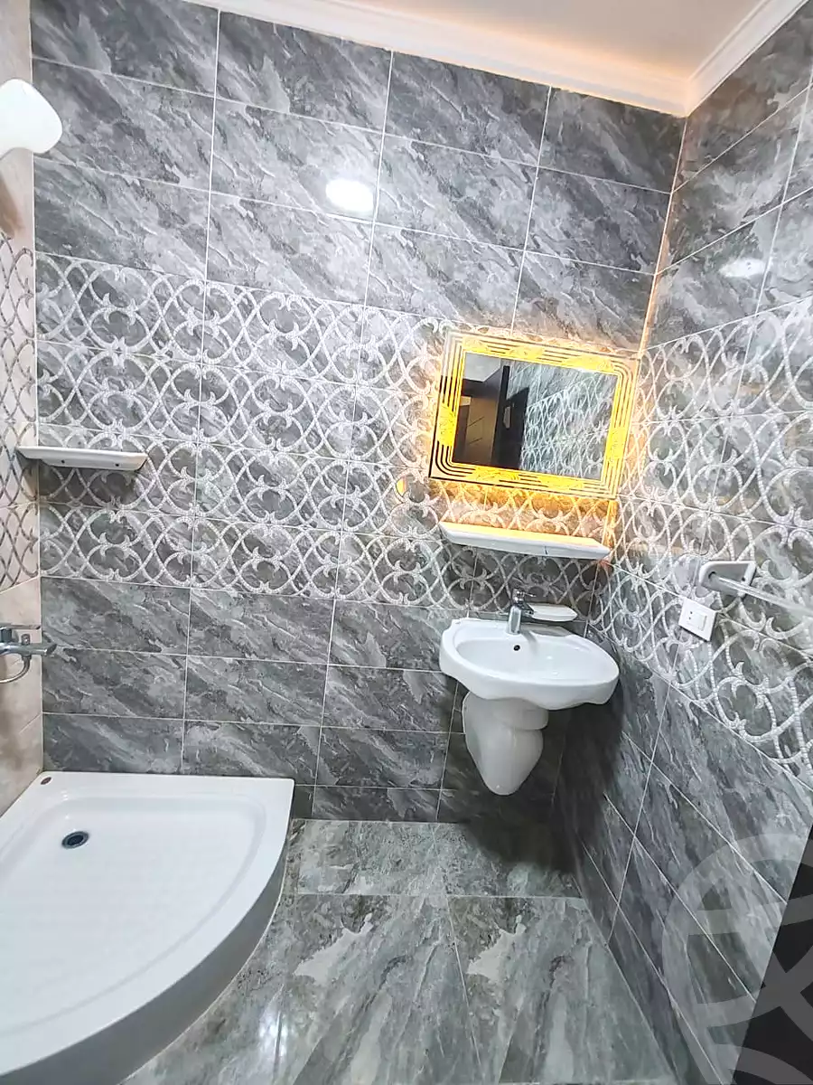 https://aqarmap.com.eg/ar/listing/6895707-for-rent-cairo-el-sheikh-zayed-city-el-hay-elthamen-area-1
