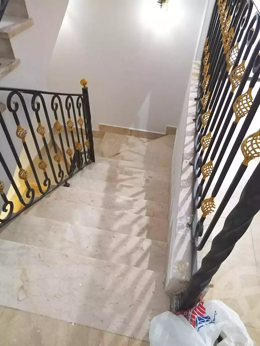 https://aqarmap.com.eg/ar/listing/6895762-for-rent-cairo-6th-of-october-compounds-pyramids-walk
