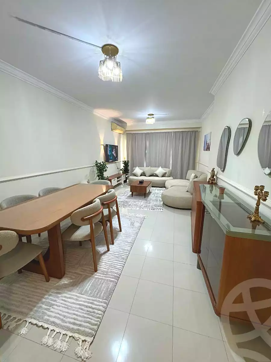 https://aqarmap.com.eg/en/listing/6895917-for-rent-cairo-el-sheikh-zayed-city-compounds-dh-drys