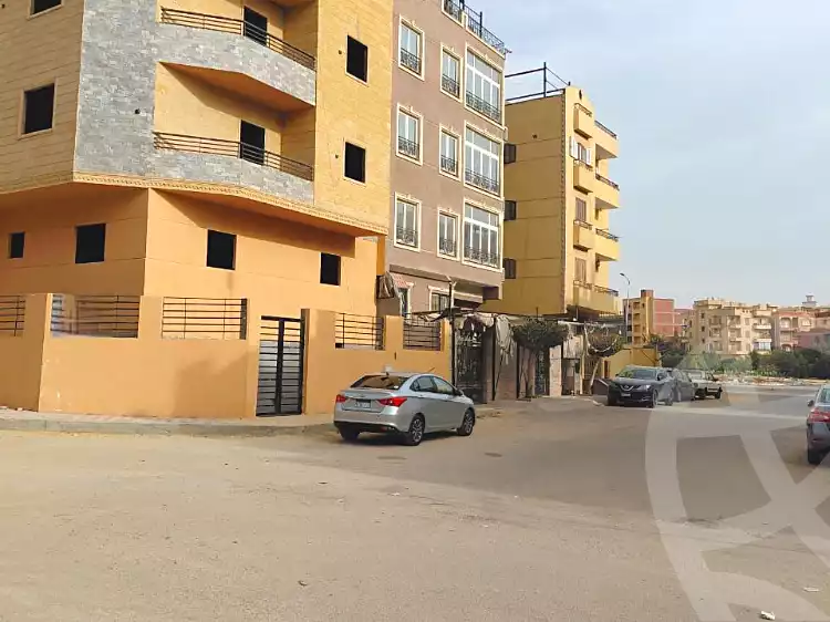 https://aqarmap.com.eg/ar/listing/6895802-for-sale-cairo-6th-of-october-el-ahyaa-neighborhood-5th-street-2