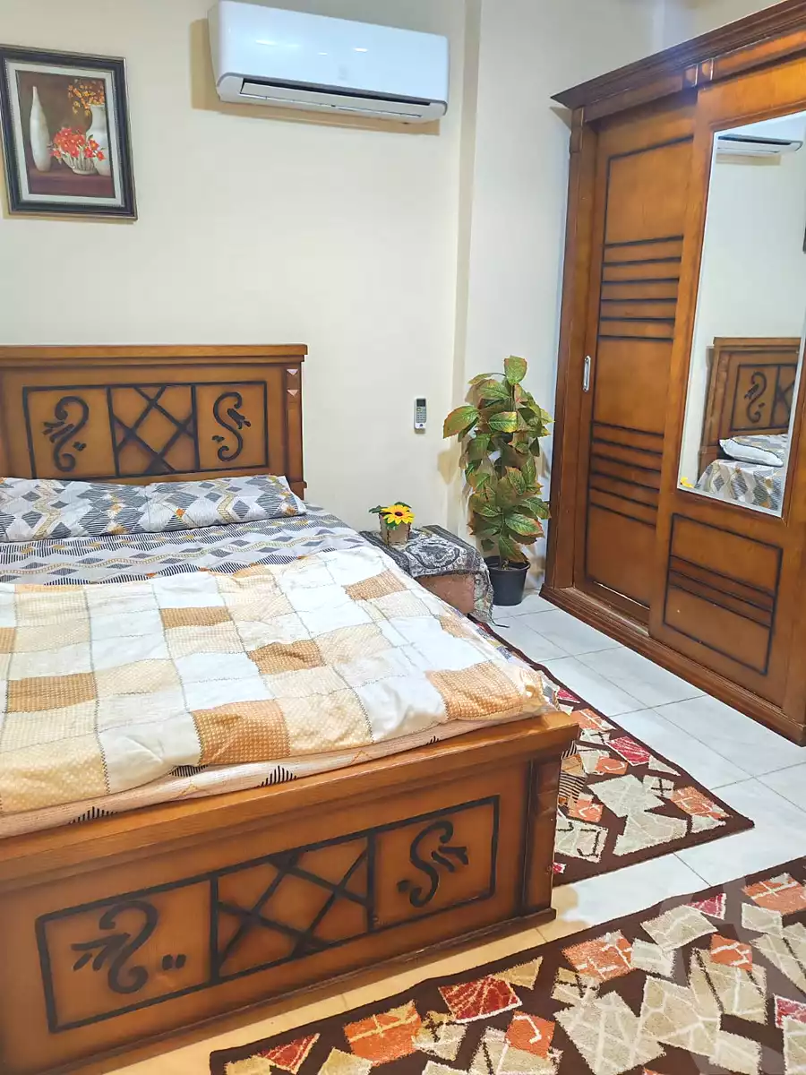 https://aqarmap.com.eg/ar/listing/6895957-for-rent-cairo-el-sheikh-zayed-city-el-hay-elsades-ashaer