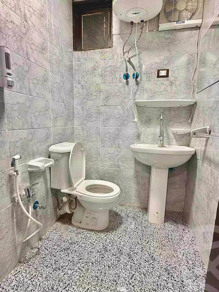 https://aqarmap.com.eg/ar/listing/6896651-for-rent-cairo-new-cairo-el-yassamin-el-yasmeen-3-mohamed-rahim-st