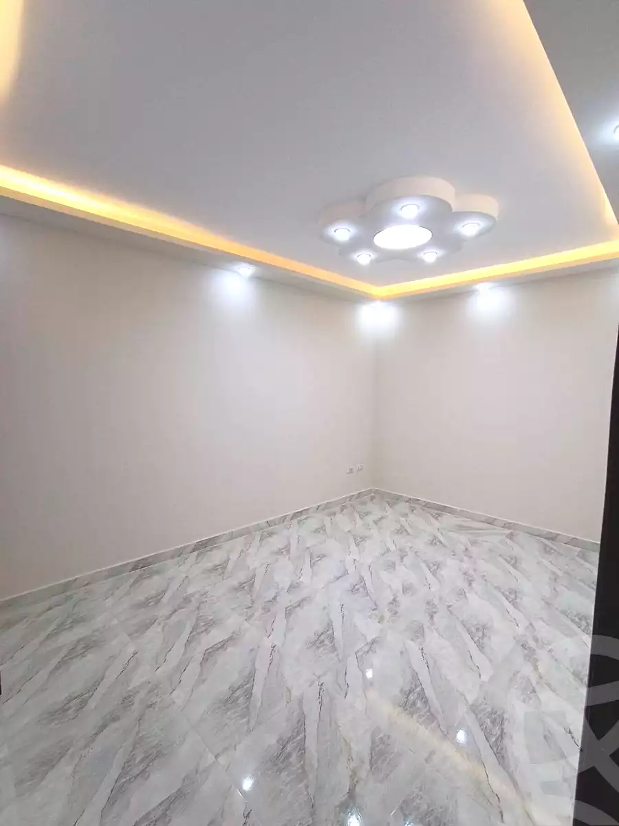 https://aqarmap.com.eg/ar/listing/6894501-for-sale-alexandria-al-agamy-el-hanouvel-abo-el-shawareb-st