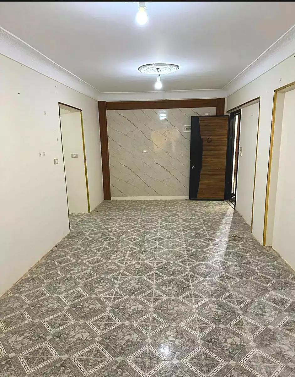 https://aqarmap.com.eg/ar/listing/6896973-for-sale-alexandria-al-agamy-el-hanouvel-radwan-st