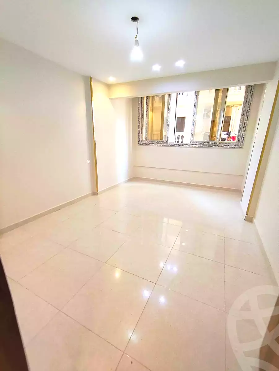 https://aqarmap.com.eg/ar/listing/6897515-for-sale-alexandria-el-asafra-l-sfr-bhry