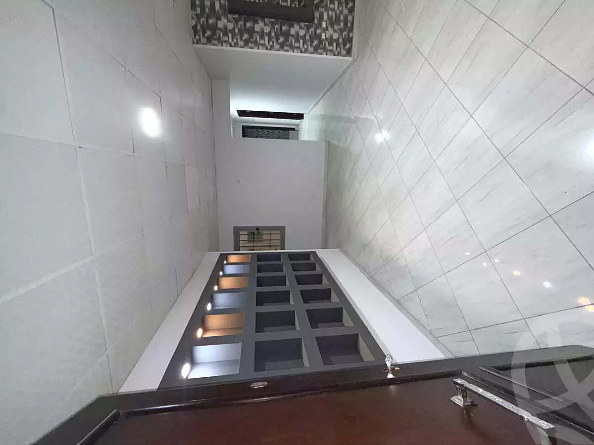 https://aqarmap.com.eg/ar/listing/6897744-for-rent-cairo-6th-of-october-lhsry