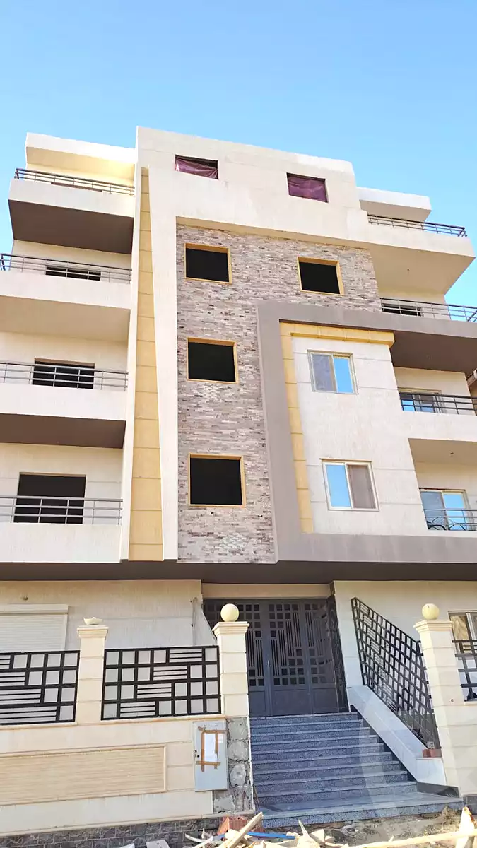 https://aqarmap.com.eg/ar/listing/6897926-for-sale-cairo-6th-of-october-el-tawsaat-el-shamalya-lhy-300