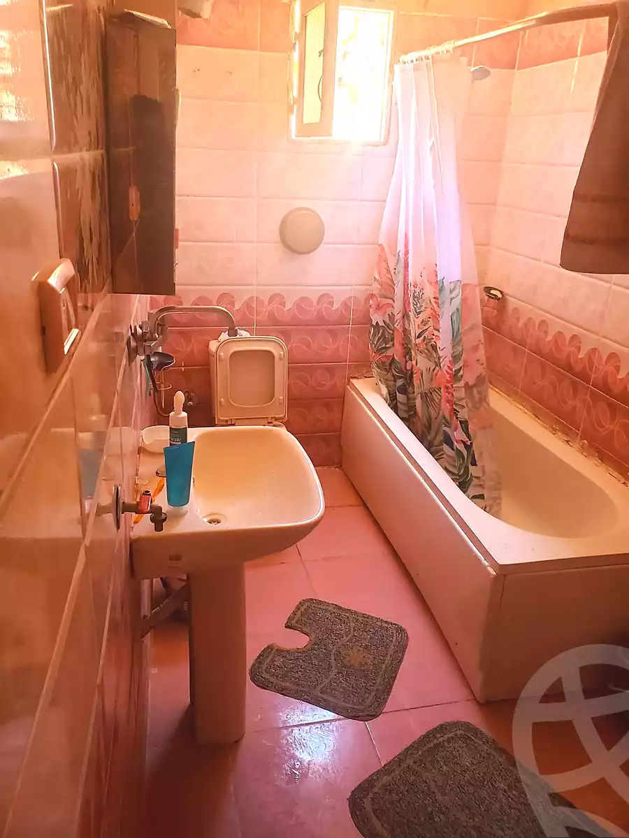 https://aqarmap.com.eg/ar/listing/6897959-for-sale-alexandria-al-agamy-el-hanouvel