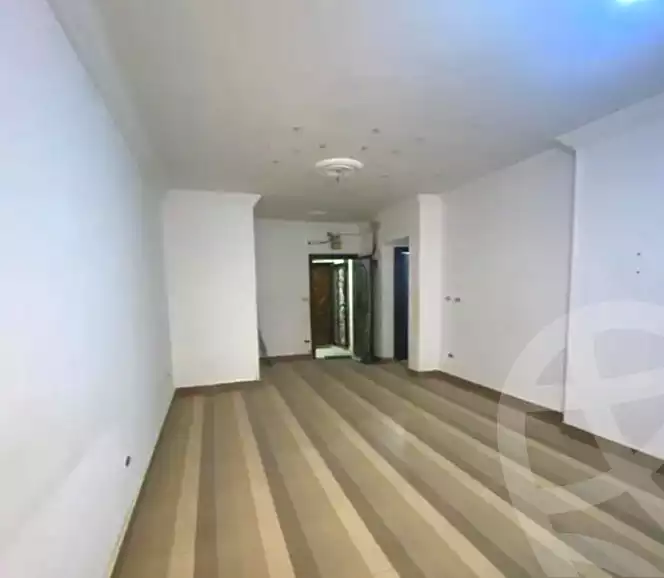 https://aqarmap.com.eg/en/listing/6898463-for-sale-alexandria-ganaklis