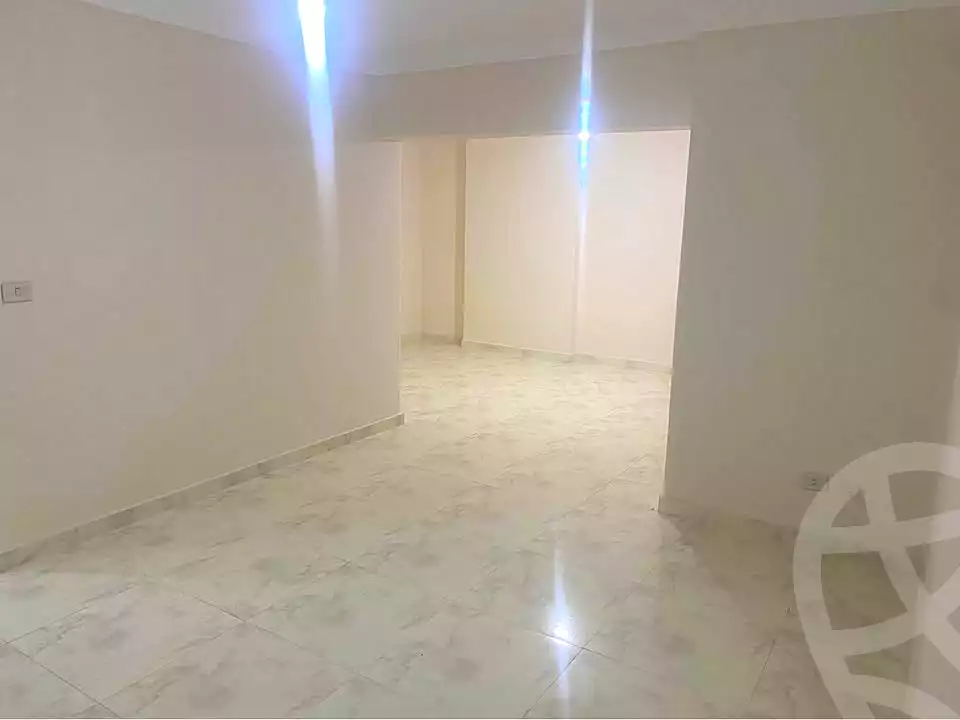 https://aqarmap.com.eg/ar/listing/6898497-for-rent-alexandria-ganaklis-shr-mrtdy-bsh