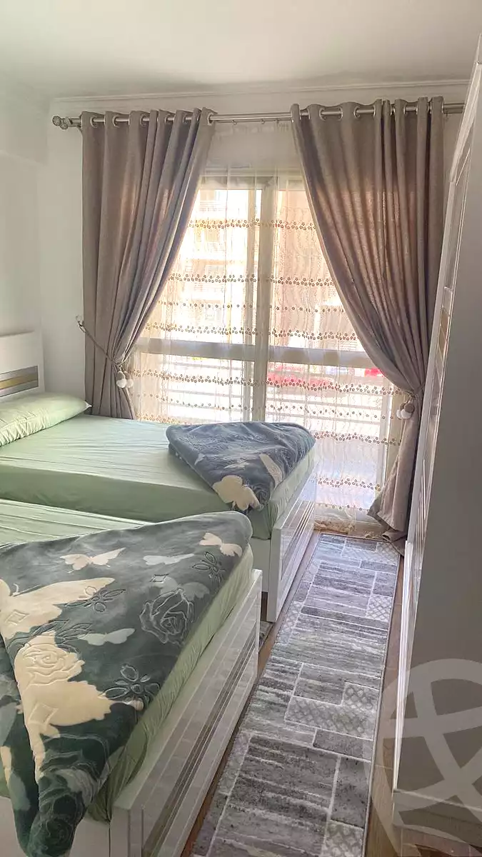 https://aqarmap.com.eg/ar/listing/6898711-for-rent-cairo-6th-of-october-compounds-jn-ktwbr