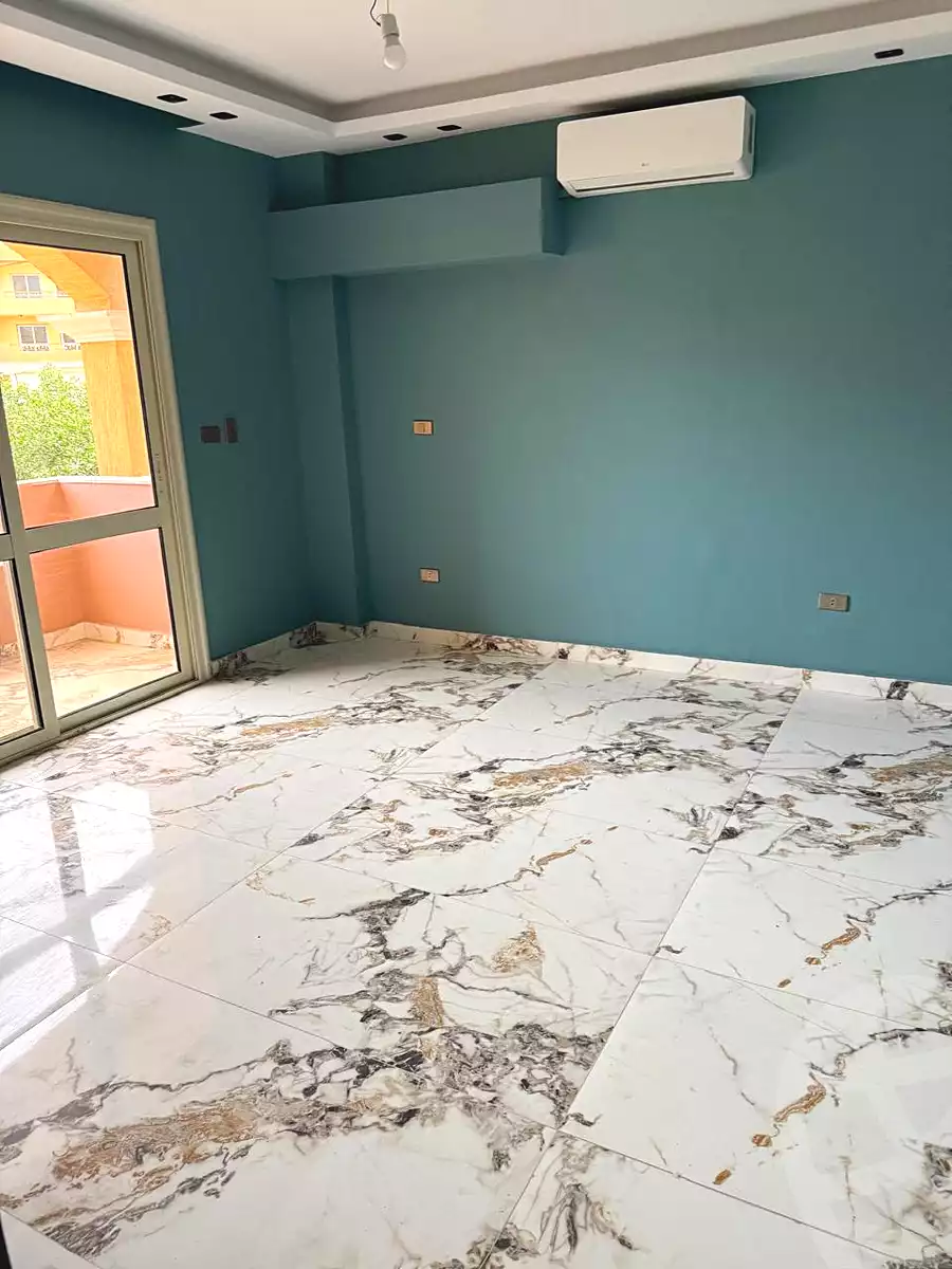 https://aqarmap.com.eg/ar/listing/6898770-for-sale-cairo-el-sheikh-zayed-city-mntq-fr-y-bmdyn-lshykh-zyd
