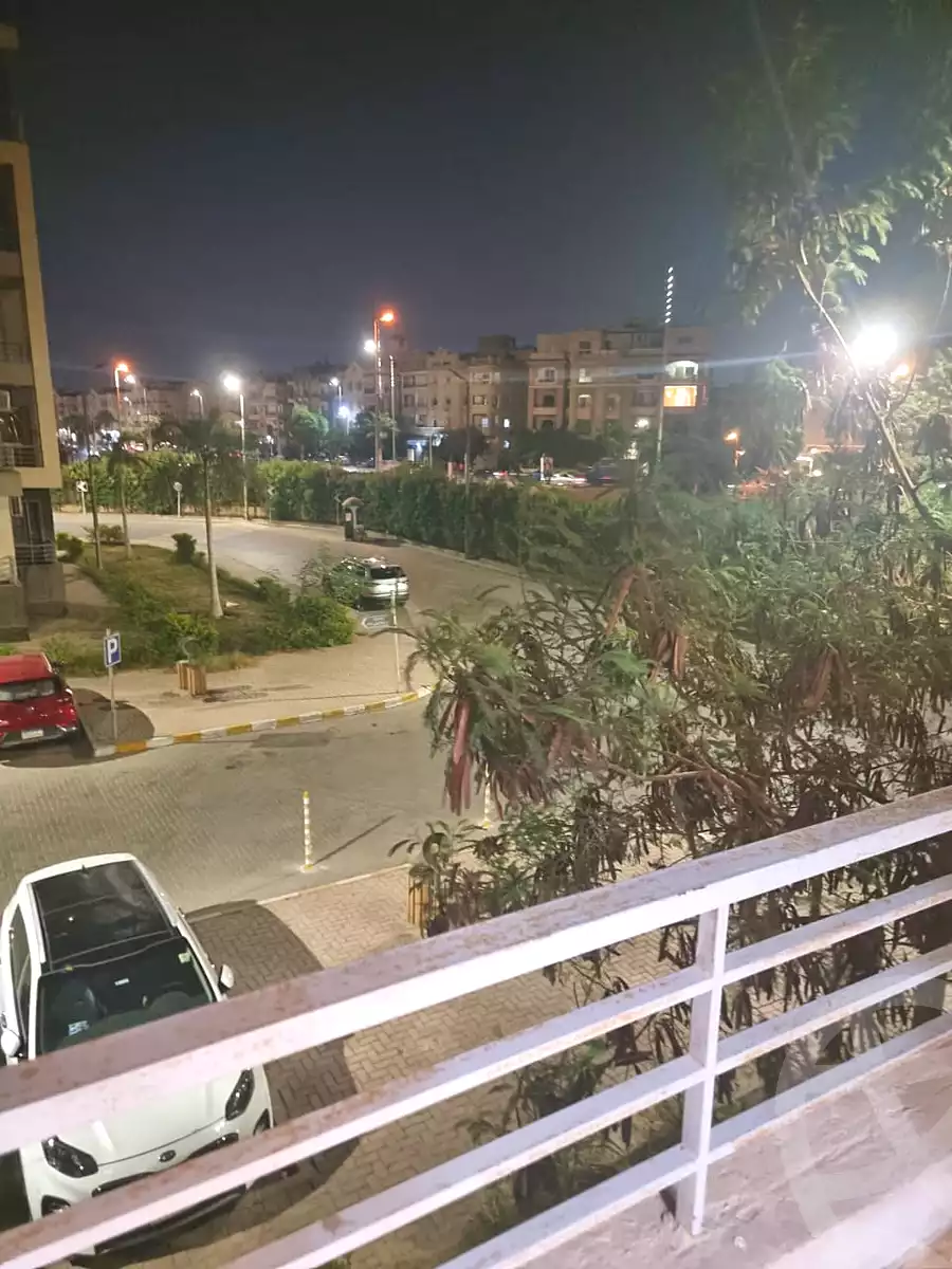 https://aqarmap.com.eg/ar/listing/6898811-for-rent-cairo-el-sheikh-zayed-city-compounds-jn-1