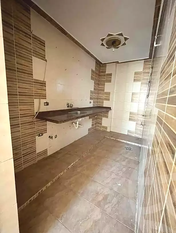 https://aqarmap.com.eg/en/listing/6898856-for-sale-alexandria-lsywf-el-falki
