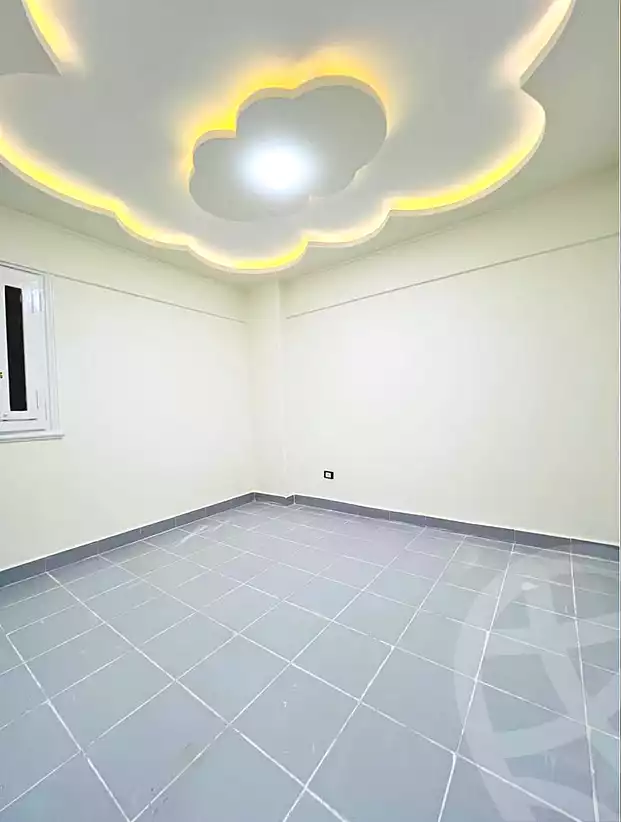https://aqarmap.com.eg/ar/listing/6898887-for-sale-alexandria-al-agamy-shataa-el-nakheel