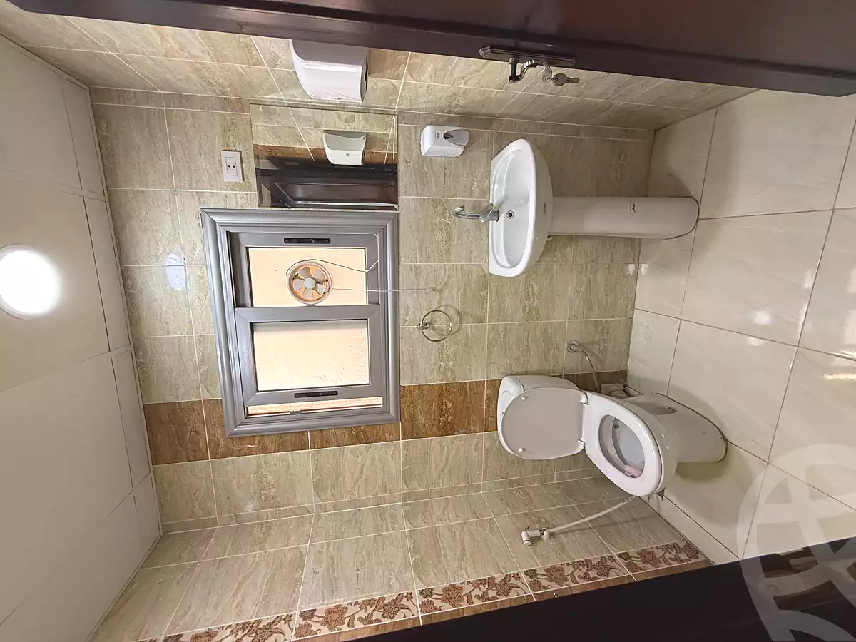 https://aqarmap.com.eg/ar/listing/6898882-for-rent-cairo-6th-of-october-lhsry