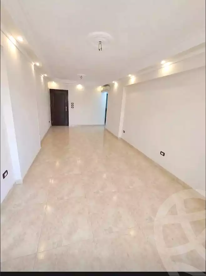 https://aqarmap.com.eg/en/listing/6899877-for-sale-alexandria-sydy-bshr-sydy-bshr-qbly-mostafa-kamel-st