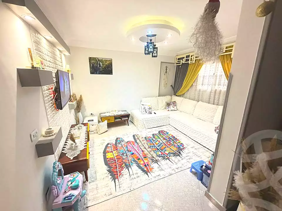 https://aqarmap.com.eg/ar/listing/6900225-for-sale-alexandria-moharram-bey-othman-galal-st