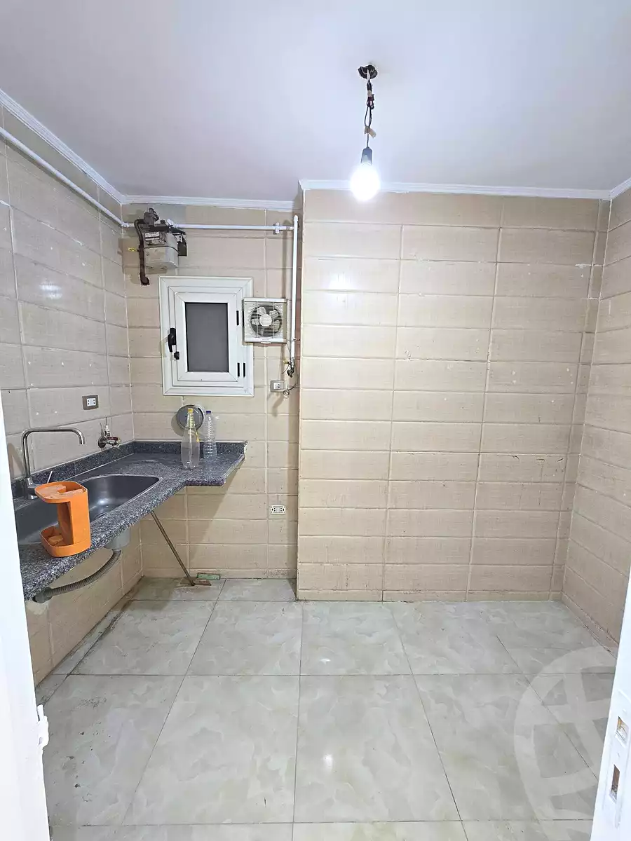 https://aqarmap.com.eg/ar/listing/6900362-for-sale-alexandria-sydy-bshr-sydy-bshr-bhry-shr-mhmwd-l-yswy
