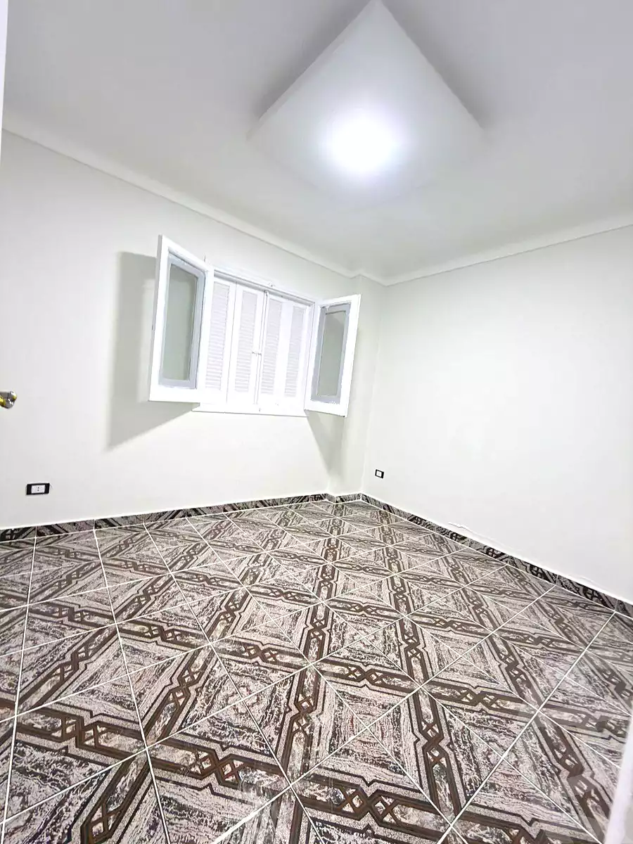 https://aqarmap.com.eg/ar/listing/6900676-for-sale-alexandria-al-agamy-shataa-el-nakheel