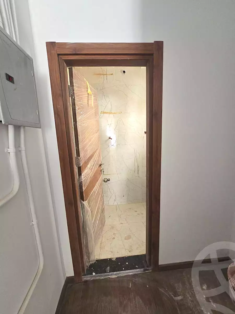 https://aqarmap.com.eg/ar/listing/6900762-for-rent-cairo-new-cairo-90th-street-90th-between-cairo-festival-city-and-mountain-view-roundabout