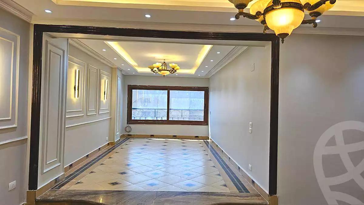 https://aqarmap.com.eg/ar/listing/6900874-for-sale-cairo-helwan-ahmed-enci-st