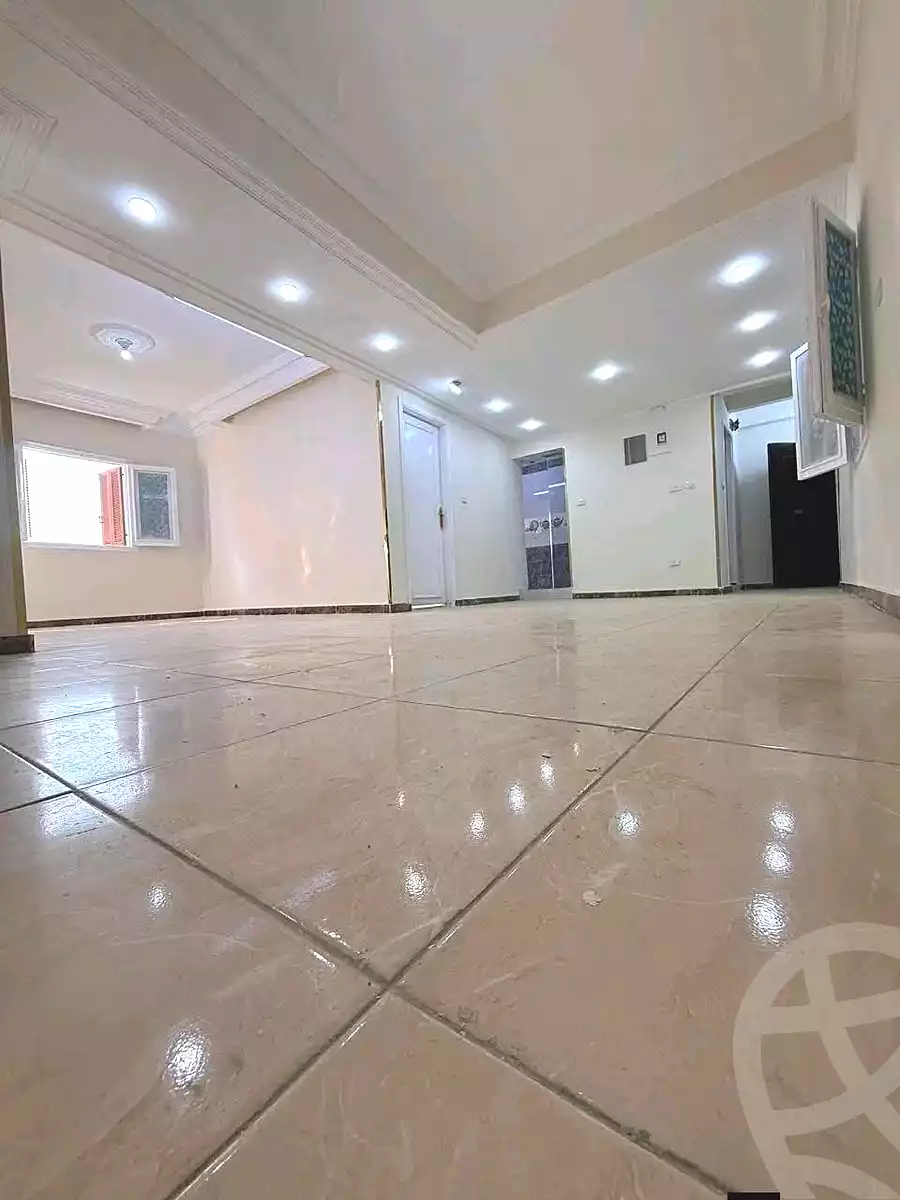 https://aqarmap.com.eg/en/listing/6900966-for-sale-cairo-helwan-mnshy-yn-hlwn-mansour-st