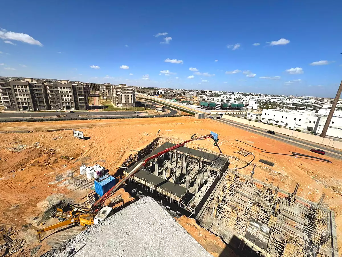 https://aqarmap.com.eg/ar/listing/6901159-for-sale-cairo-el-sheikh-zayed-city-bait-el-watan-phase-7-el-takmelya