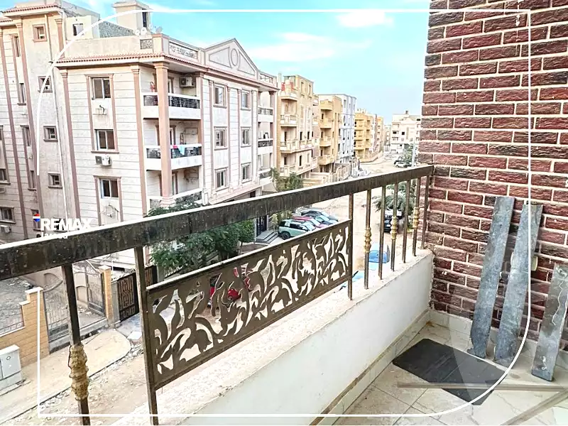 https://aqarmap.com.eg/en/listing/6901457-for-sale-cairo-el-sheikh-zayed-city-compounds-zayed-heights-compound
