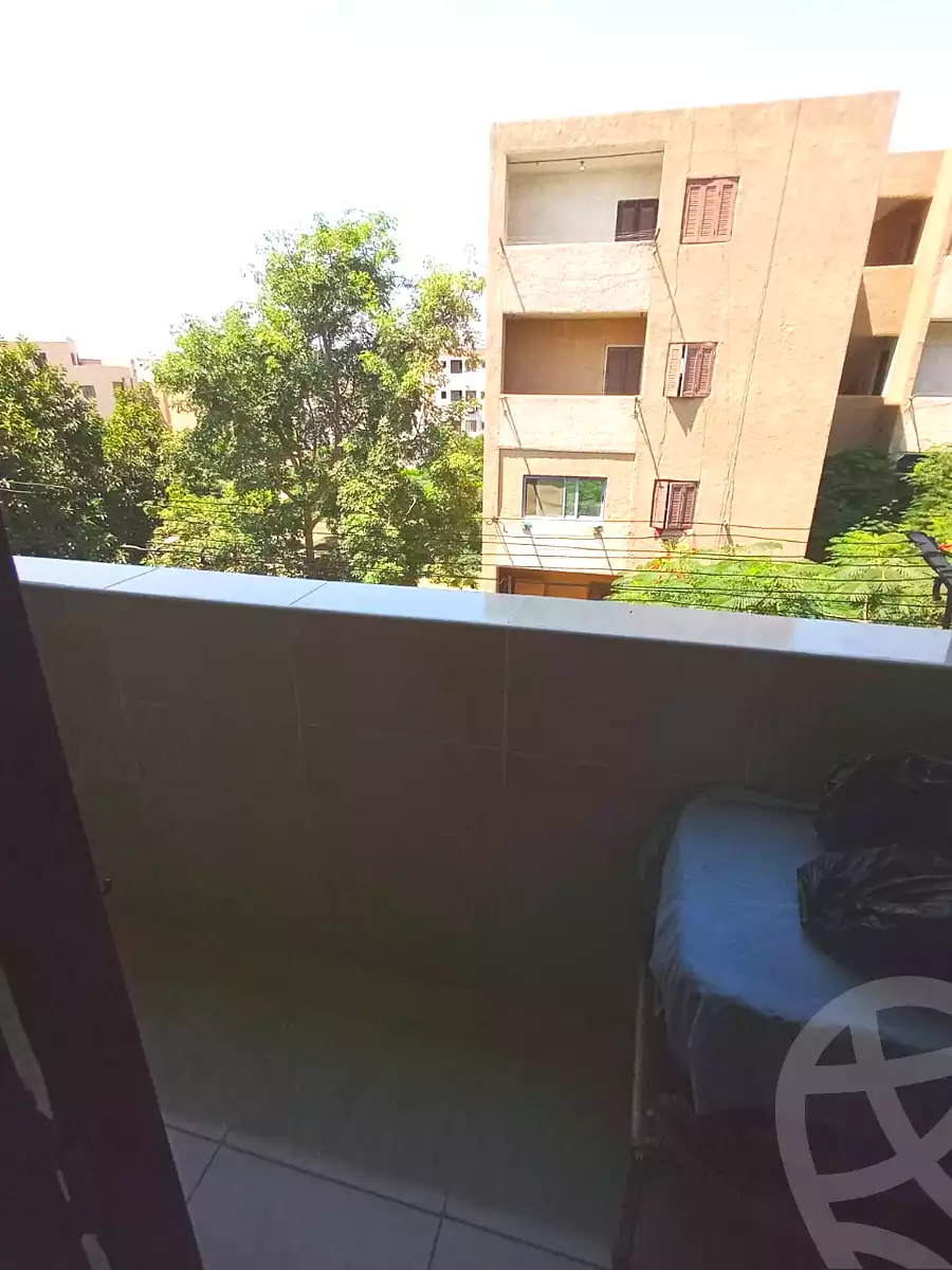 https://aqarmap.com.eg/ar/listing/6901467-for-sale-cairo-el-sheikh-zayed-city-el-hay-el-hady-ashaer-shr-42