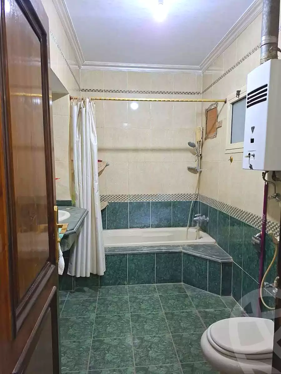 https://aqarmap.com.eg/ar/listing/6902147-for-sale-cairo-helwan-mohamed-sayed-ahmed-st