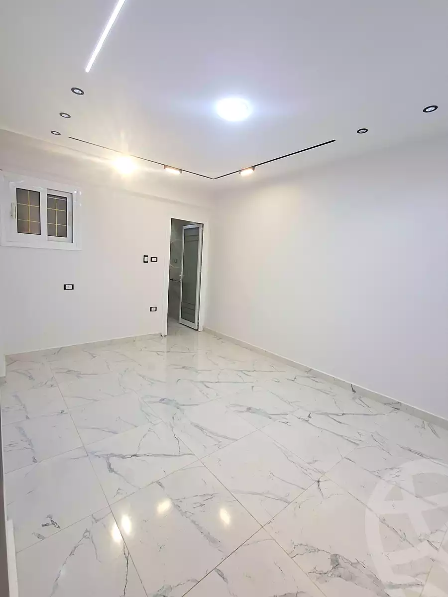 https://aqarmap.com.eg/ar/listing/6902189-for-sale-alexandria-al-agamy-lbytsh-shahr-al-assal-st