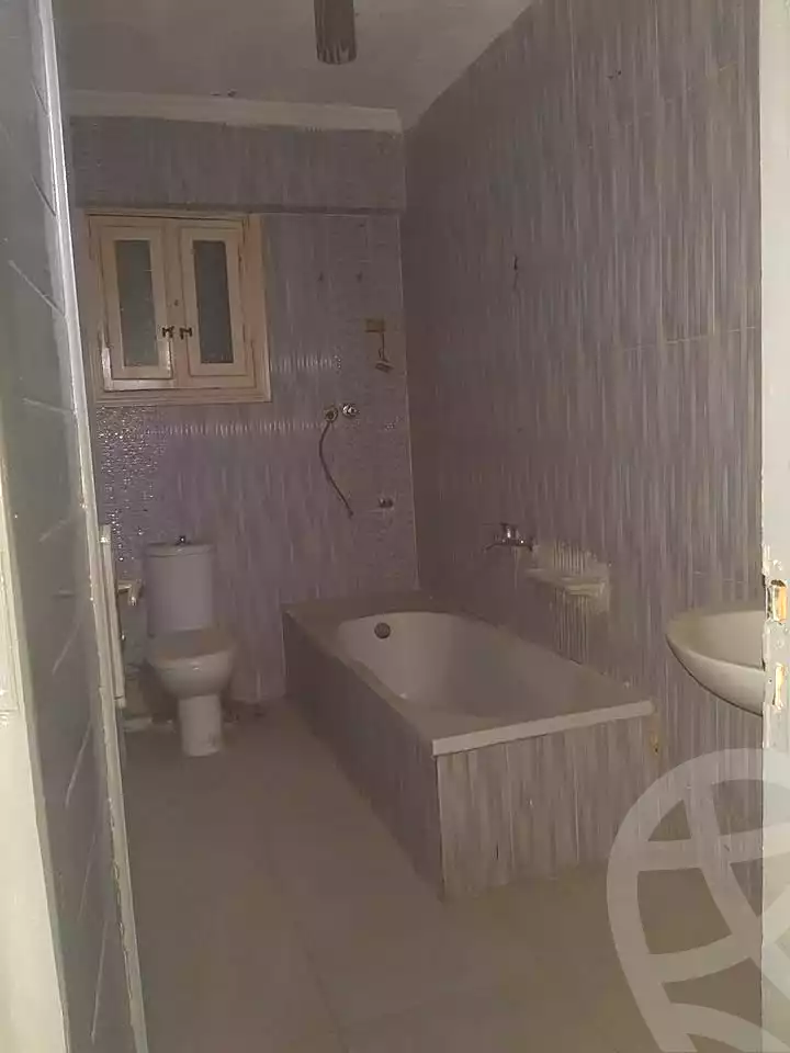 https://aqarmap.com.eg/ar/listing/6902374-for-sale-alexandria-al-agamy-el-hanouvel