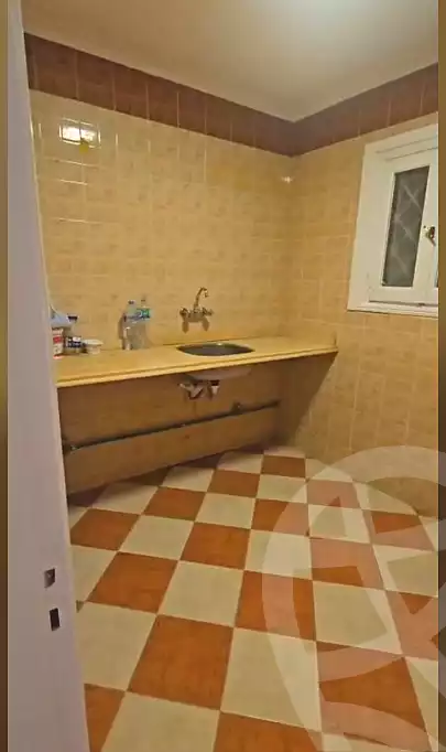 https://aqarmap.com.eg/ar/listing/6902679-for-rent-alexandria-ganaklis